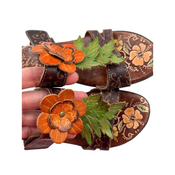 Elite By Corkys Women's Size 7 Leather Floral Wedge Sandals Shelby - Picture 3 of 8